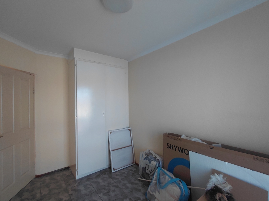 2 Bedroom Property for Sale in South Crest Gauteng