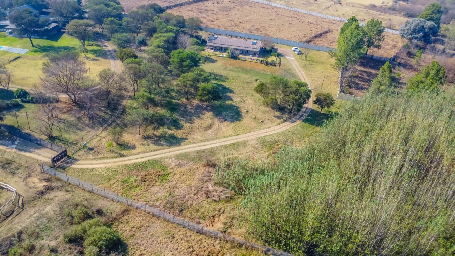 4 Bedroom Property for Sale in Chartwell Gauteng