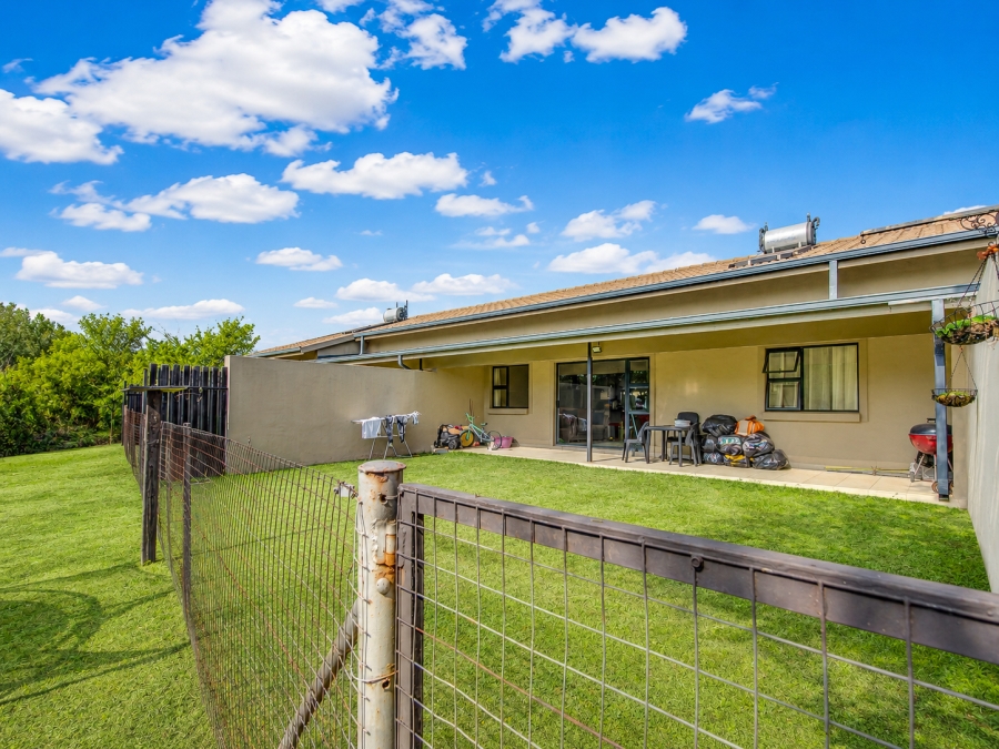 10 Bedroom Property for Sale in Chartwell Gauteng