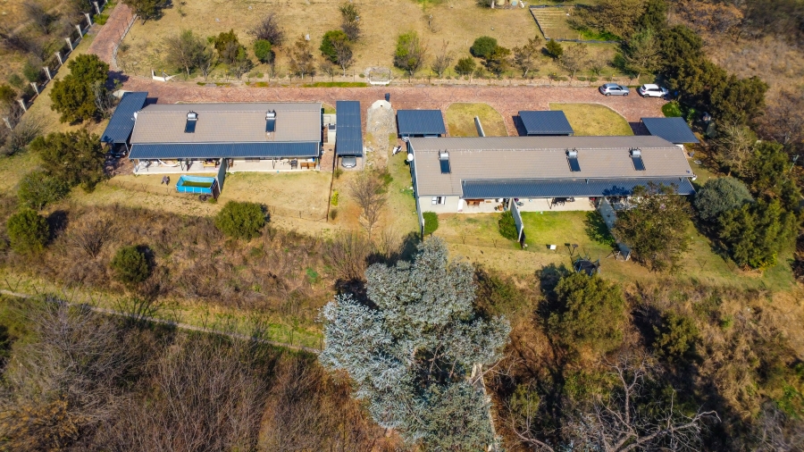 10 Bedroom Property for Sale in Chartwell Gauteng