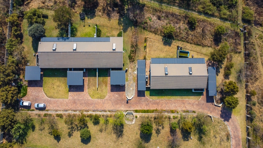 10 Bedroom Property for Sale in Chartwell Gauteng