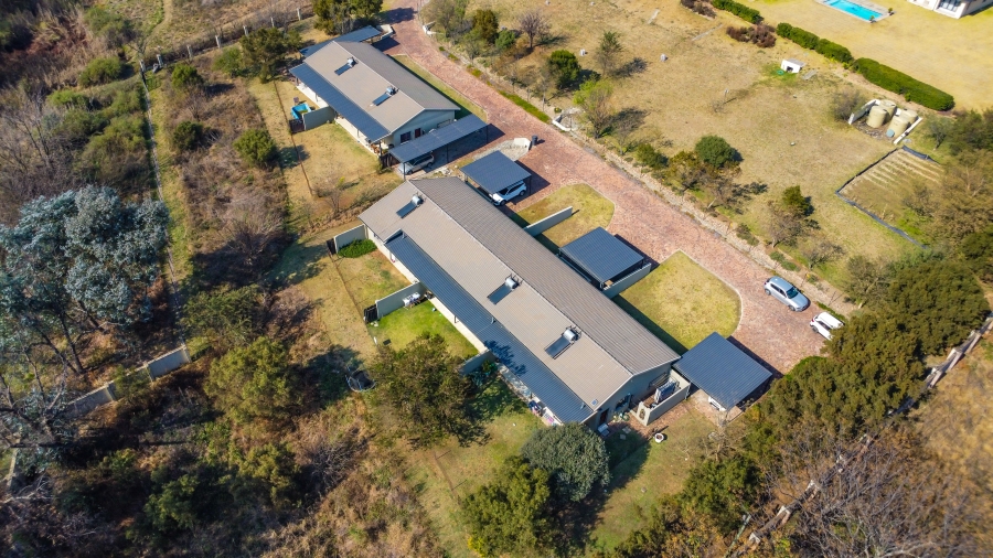 10 Bedroom Property for Sale in Chartwell Gauteng