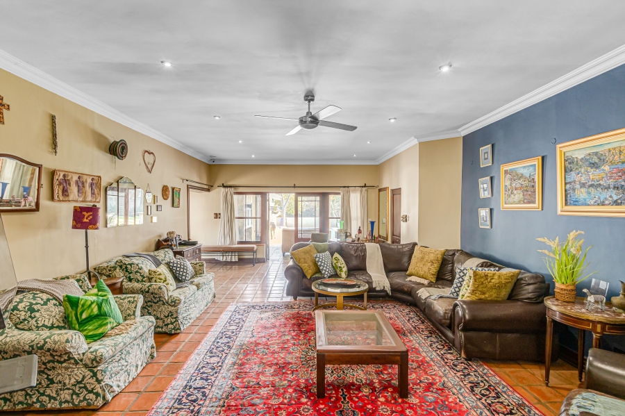 5 Bedroom Property for Sale in Chartwell Gauteng