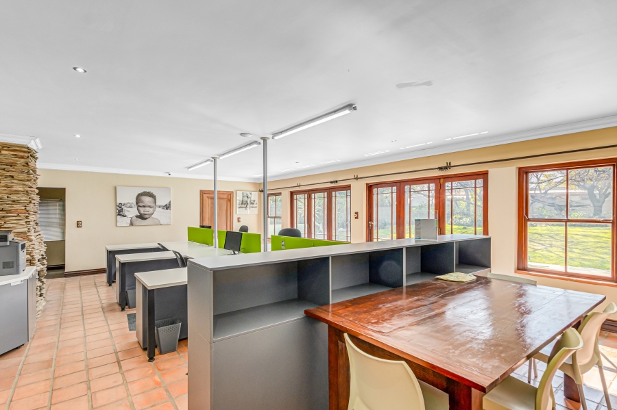 5 Bedroom Property for Sale in Chartwell Gauteng