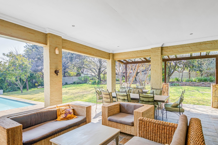 5 Bedroom Property for Sale in Chartwell Gauteng