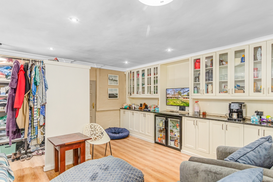 5 Bedroom Property for Sale in Chartwell Gauteng