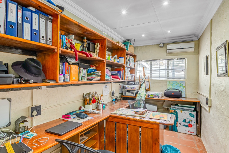 5 Bedroom Property for Sale in Chartwell Gauteng