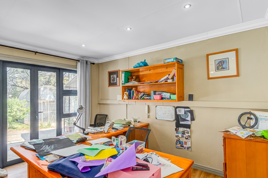 5 Bedroom Property for Sale in Chartwell Gauteng