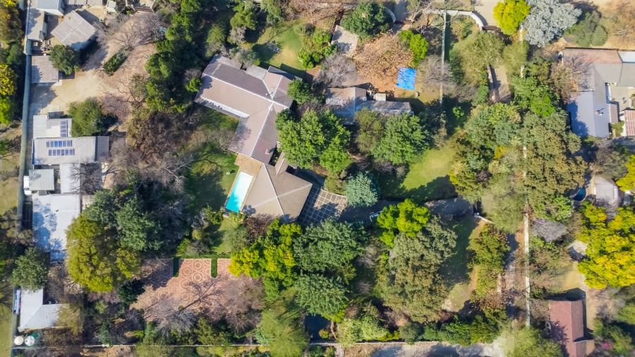 5 Bedroom Property for Sale in Chartwell Gauteng