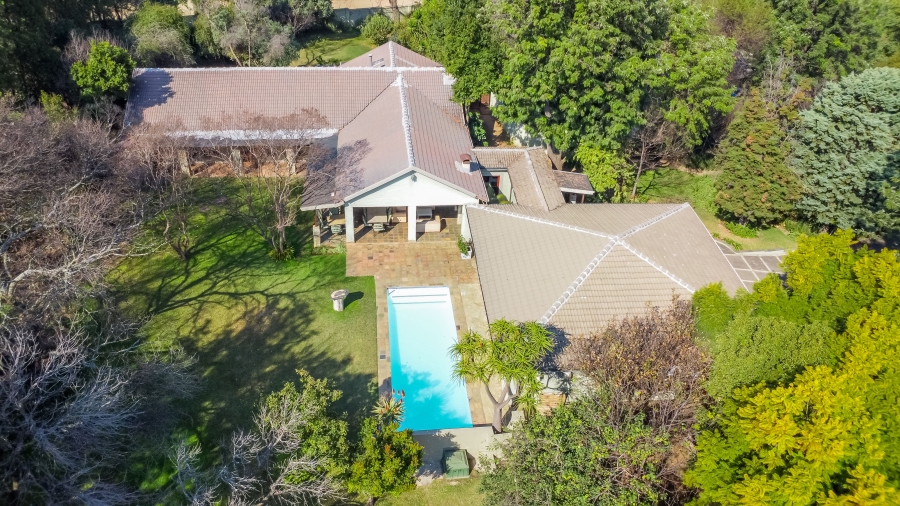 5 Bedroom Property for Sale in Chartwell Gauteng