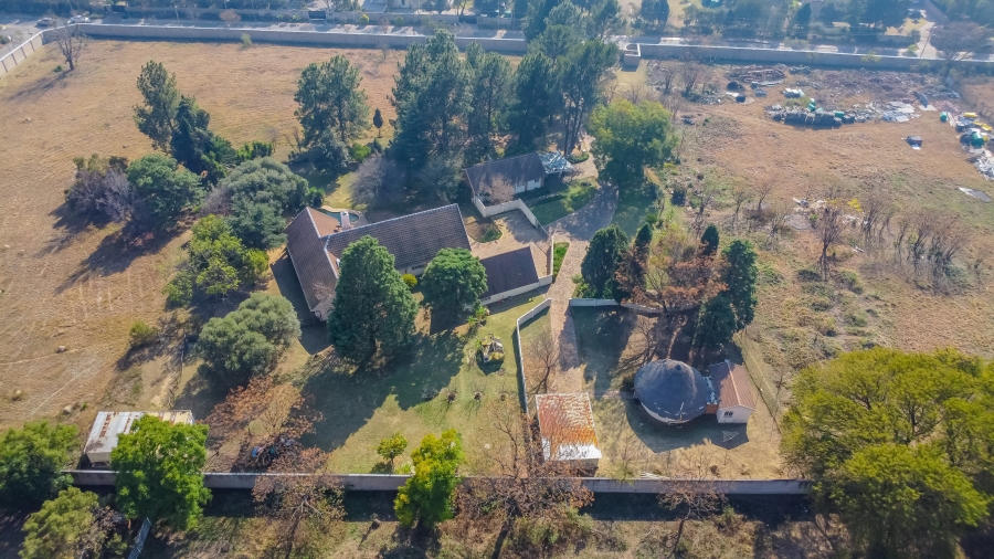 7 Bedroom Property for Sale in Chartwell Gauteng