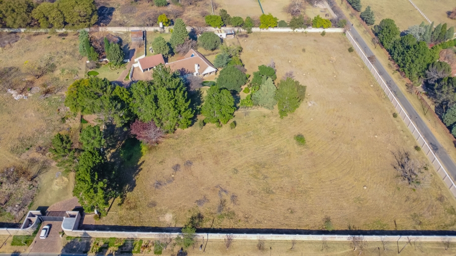 7 Bedroom Property for Sale in Chartwell Gauteng