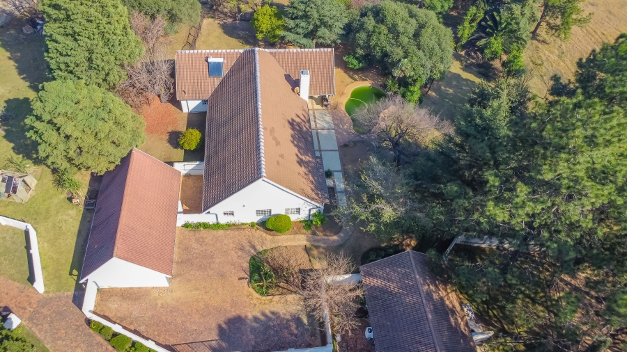 7 Bedroom Property for Sale in Chartwell Gauteng