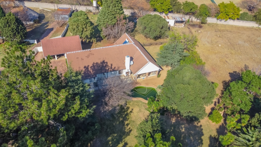 7 Bedroom Property for Sale in Chartwell Gauteng