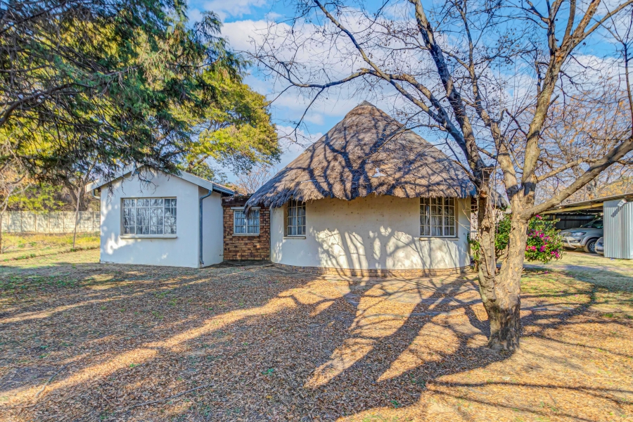 7 Bedroom Property for Sale in Chartwell Gauteng