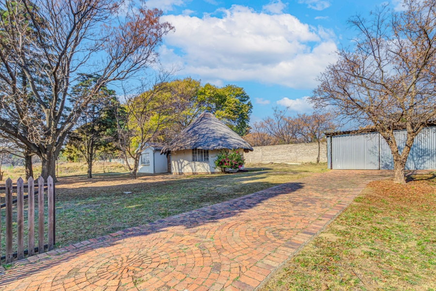 7 Bedroom Property for Sale in Chartwell Gauteng