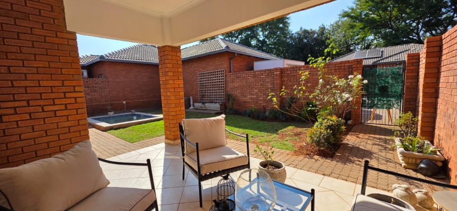 3 Bedroom Property for Sale in Sinoville Gauteng