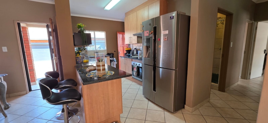 3 Bedroom Property for Sale in Sinoville Gauteng