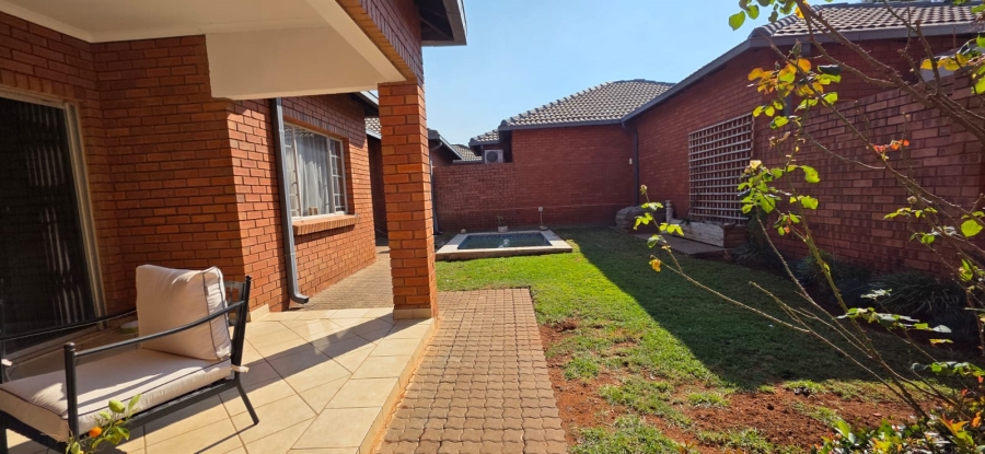 3 Bedroom Property for Sale in Sinoville Gauteng