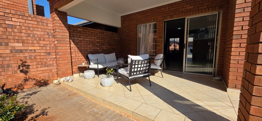 3 Bedroom Property for Sale in Sinoville Gauteng
