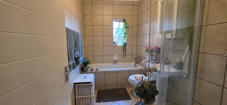 3 Bedroom Property for Sale in Sinoville Gauteng