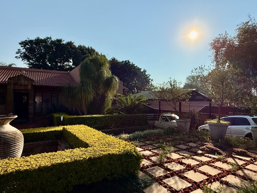 4 Bedroom Property for Sale in Ninapark Gauteng