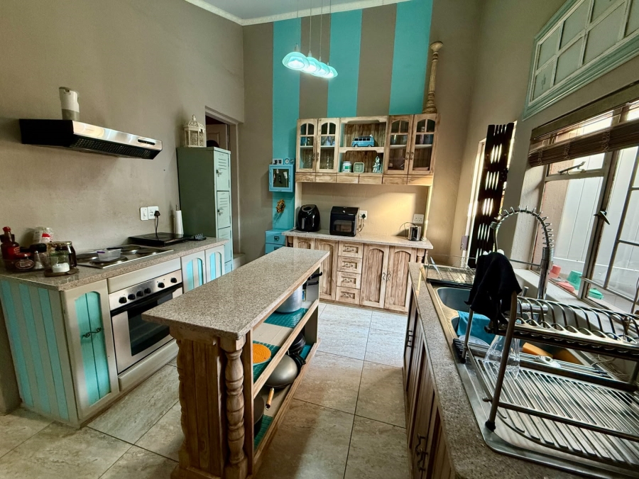 4 Bedroom Property for Sale in Ninapark Gauteng