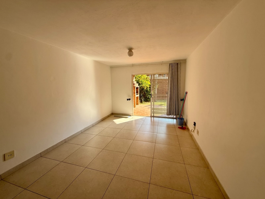 2 Bedroom Property for Sale in Pretoria North Gauteng