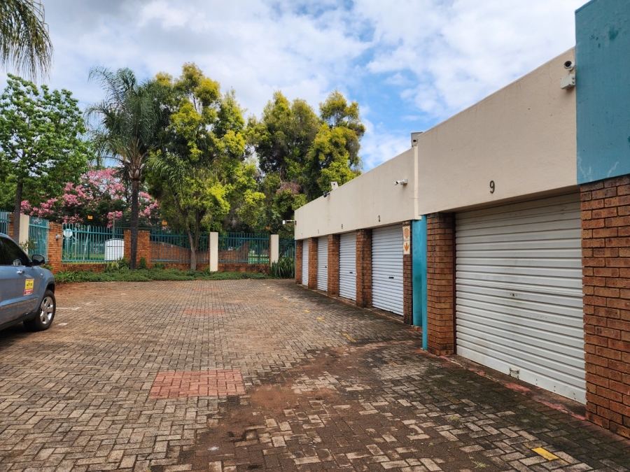 2 Bedroom Property for Sale in Pretoria North Gauteng