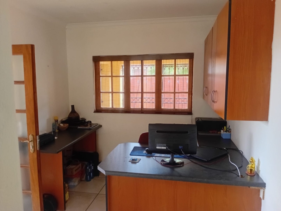 4 Bedroom Property for Sale in Montana Tuine Gauteng