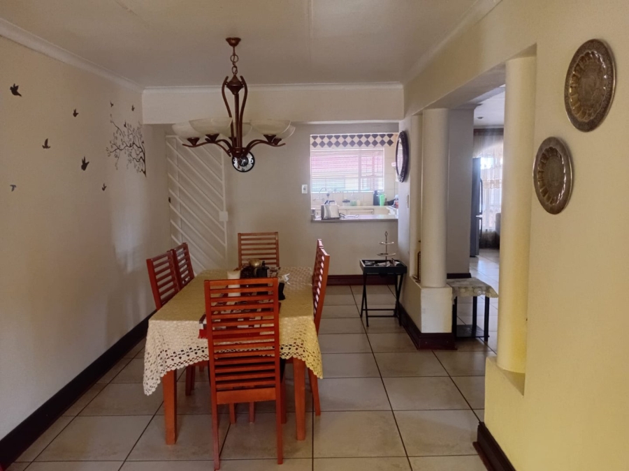 4 Bedroom Property for Sale in Montana Tuine Gauteng