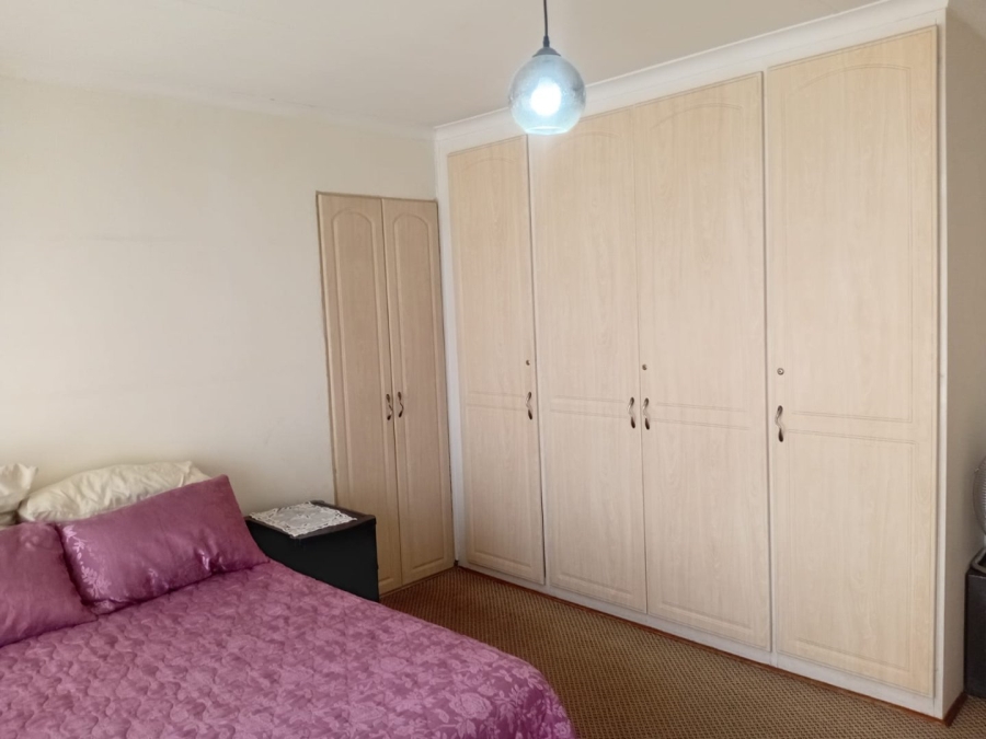 4 Bedroom Property for Sale in Montana Tuine Gauteng