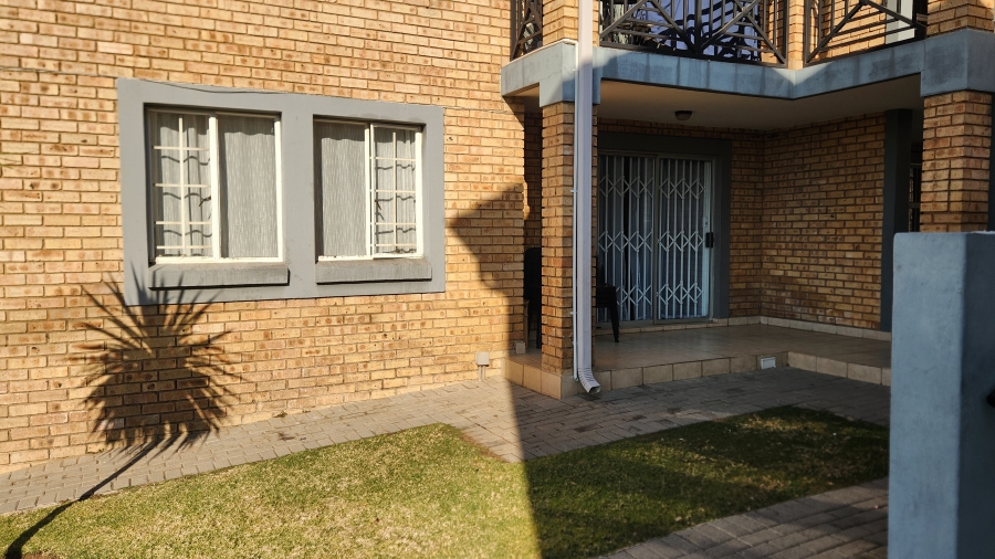 2 Bedroom Property for Sale in Meyersdal Gauteng