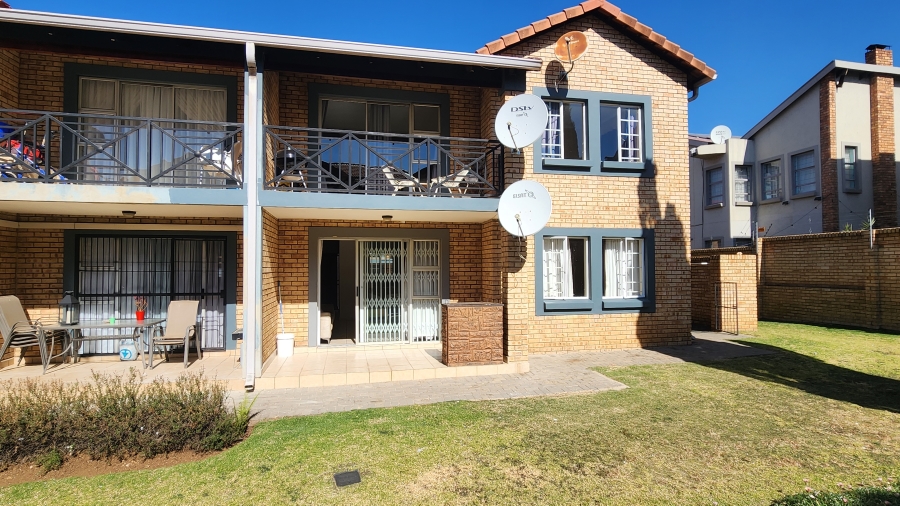 2 Bedroom Property for Sale in Meyersdal Gauteng