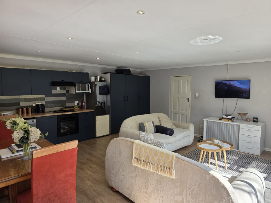 To Let 1 Bedroom Property for Rent in Morningside Gauteng
