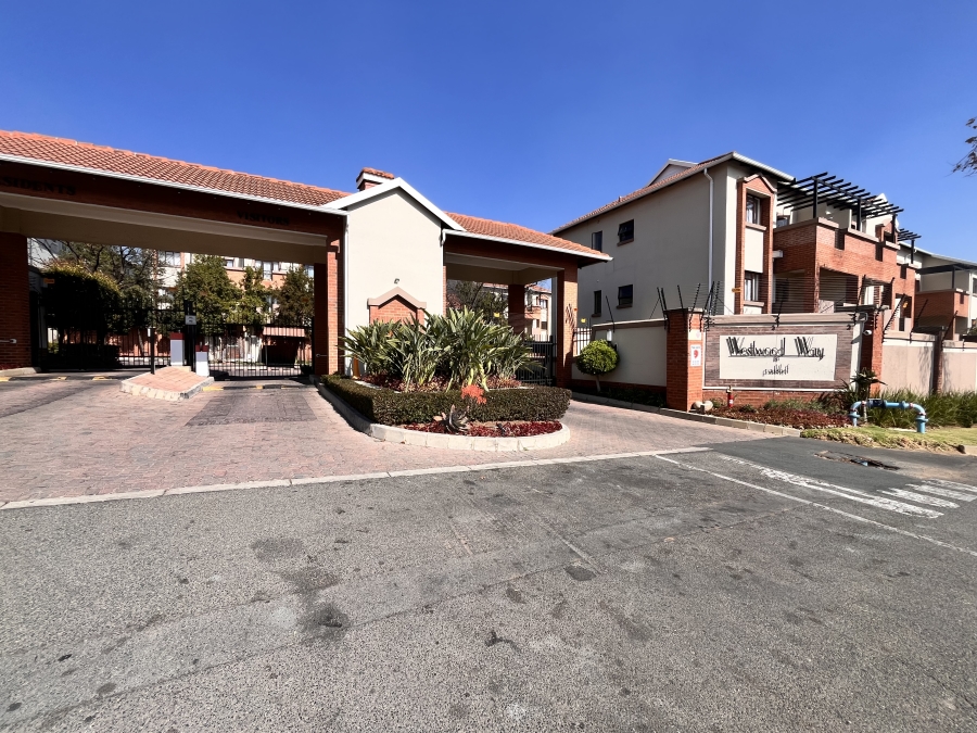 1 Bedroom Property for Sale in Paulshof Gauteng