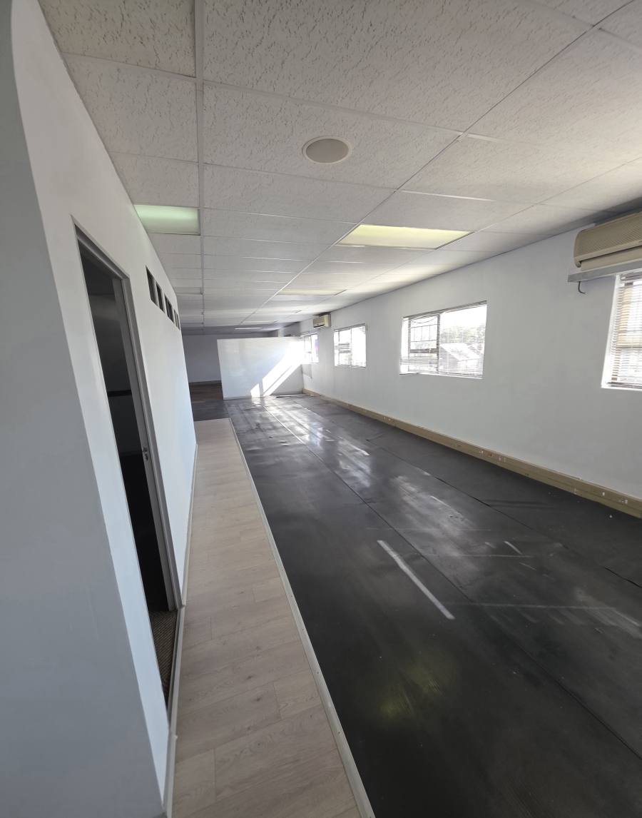 To Let Commercial Property for Rent in Garsfontein Gauteng