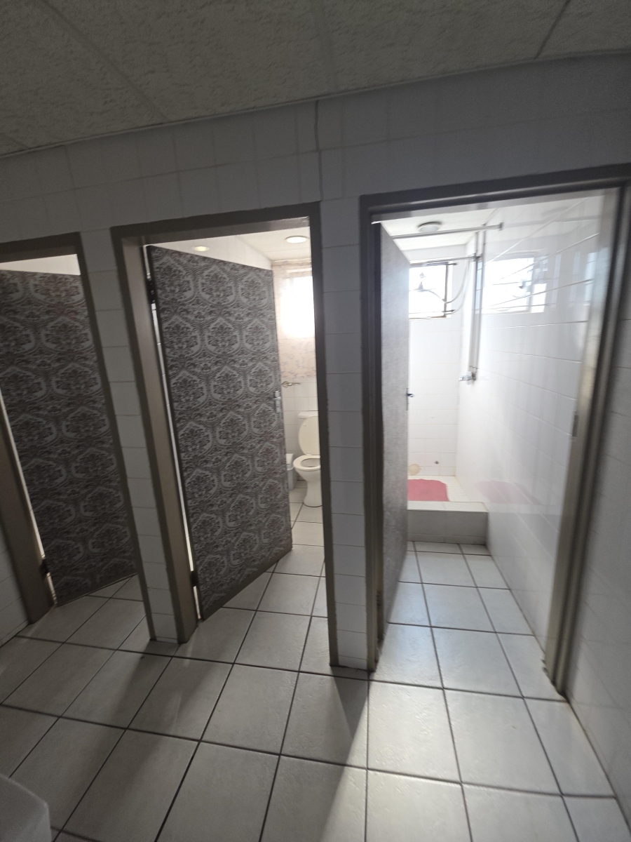 To Let Commercial Property for Rent in Garsfontein Gauteng