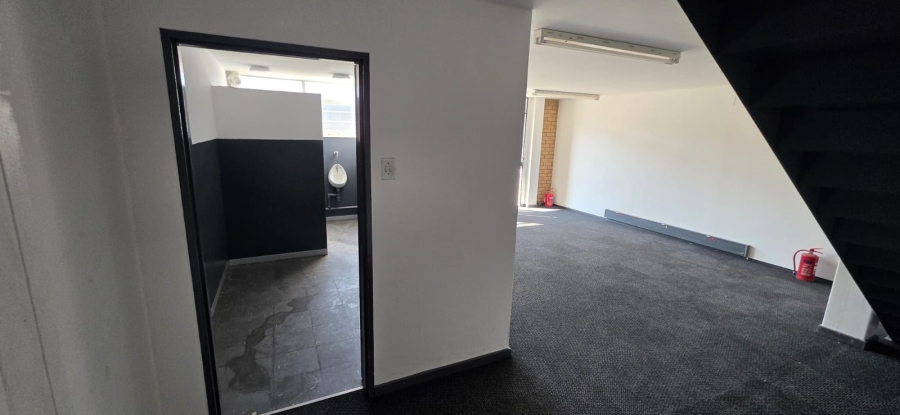 To Let Commercial Property for Rent in Jet Park Gauteng