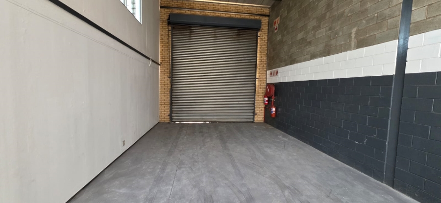 To Let Commercial Property for Rent in Jet Park Gauteng
