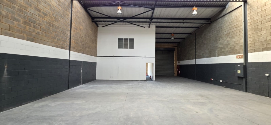 To Let Commercial Property for Rent in Jet Park Gauteng
