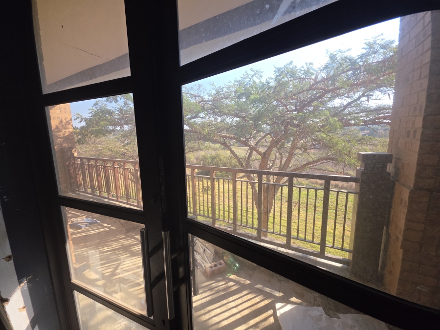 To Let Commercial Property for Rent in Moreleta Park Gauteng