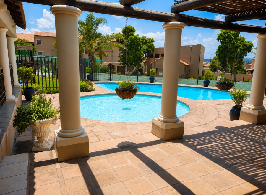 To Let 2 Bedroom Property for Rent in Noordhang Gauteng