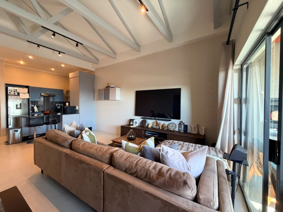 2 Bedroom Property for Sale in Bryanston Gauteng