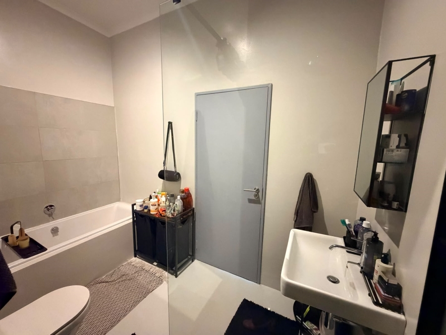 2 Bedroom Property for Sale in Bryanston Gauteng
