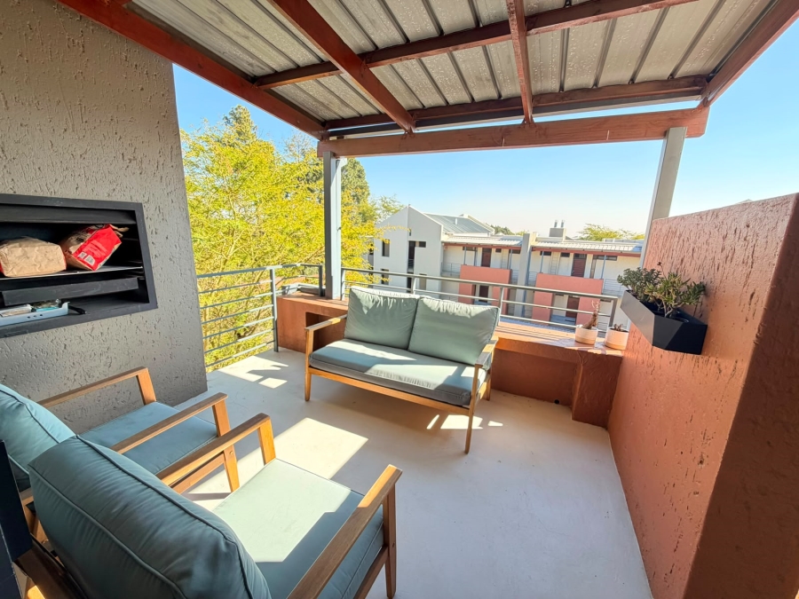 2 Bedroom Property for Sale in Bryanston Gauteng