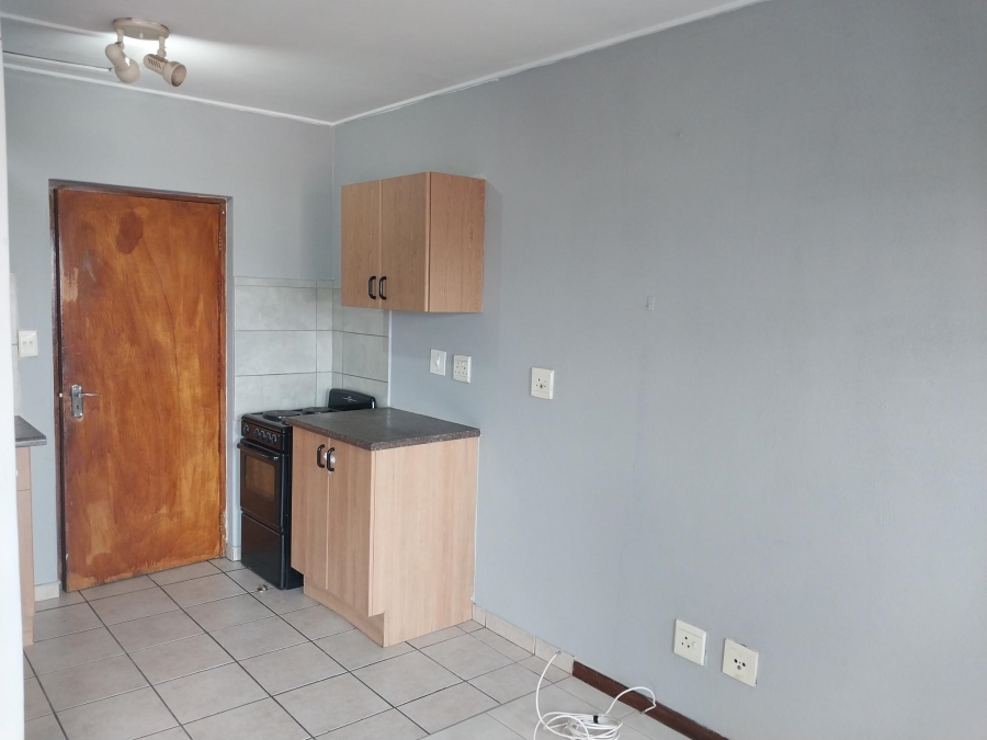 To Let 2 Bedroom Property for Rent in Auckland Park Gauteng