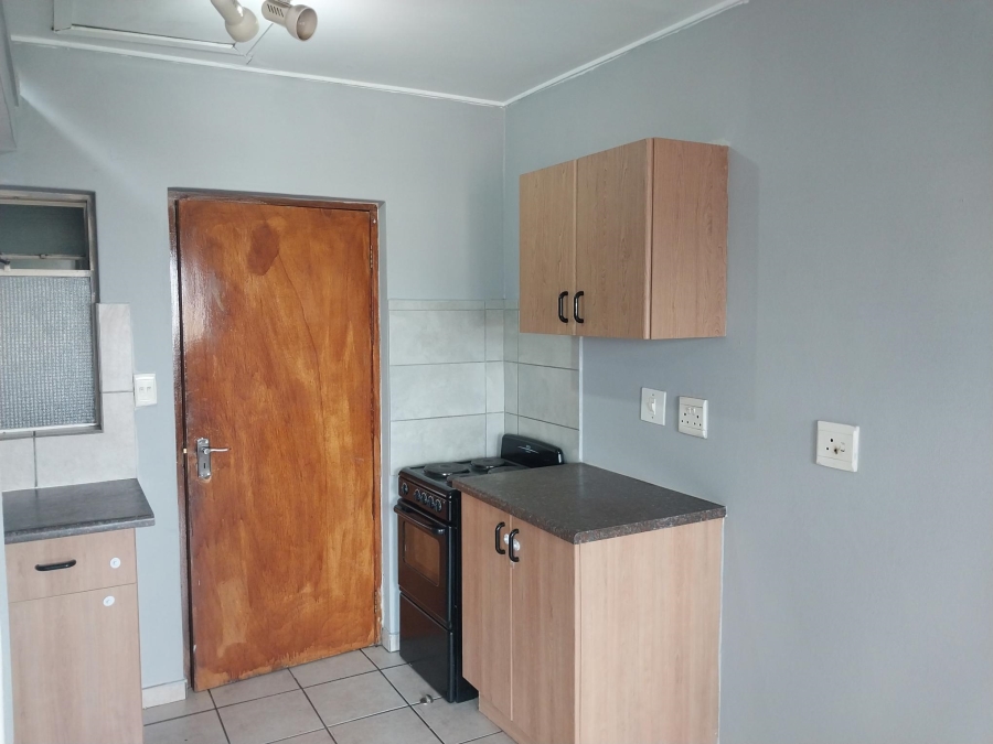 To Let 2 Bedroom Property for Rent in Auckland Park Gauteng