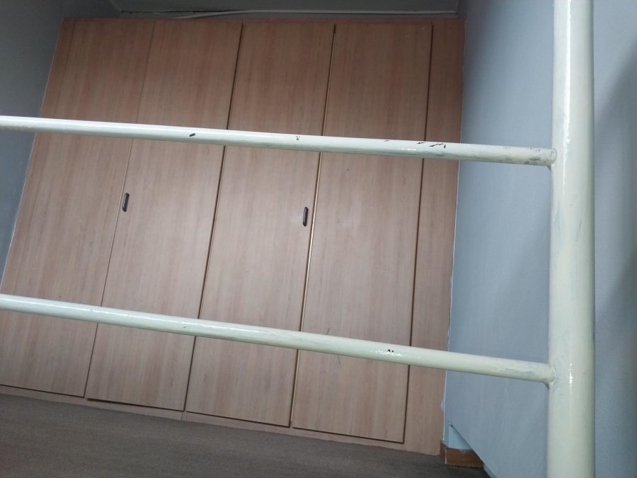 To Let 2 Bedroom Property for Rent in Auckland Park Gauteng