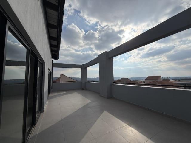 1 Bedroom Property for Sale in Rivonia Gauteng